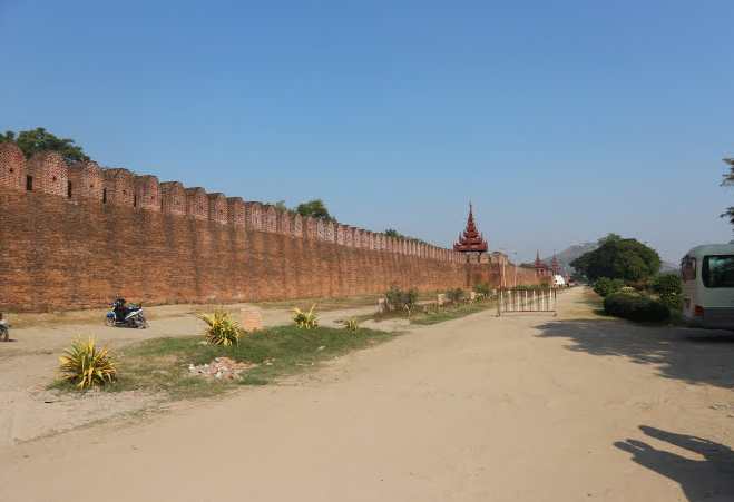 The border of Mandalay Hill.