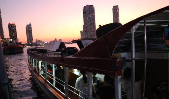 The free shuttle boat to Asiatique Thailand.